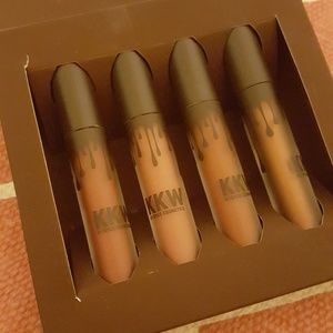 KKW x Kylie Cosmetics Lip Bundle